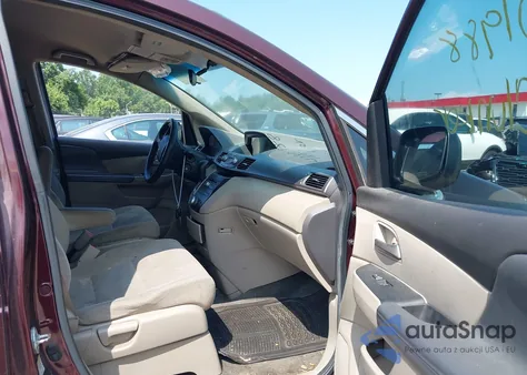 2011 Honda Odyssey Lx z USA, uszkodzony, nr VIN 5FNRL5H29BB057903